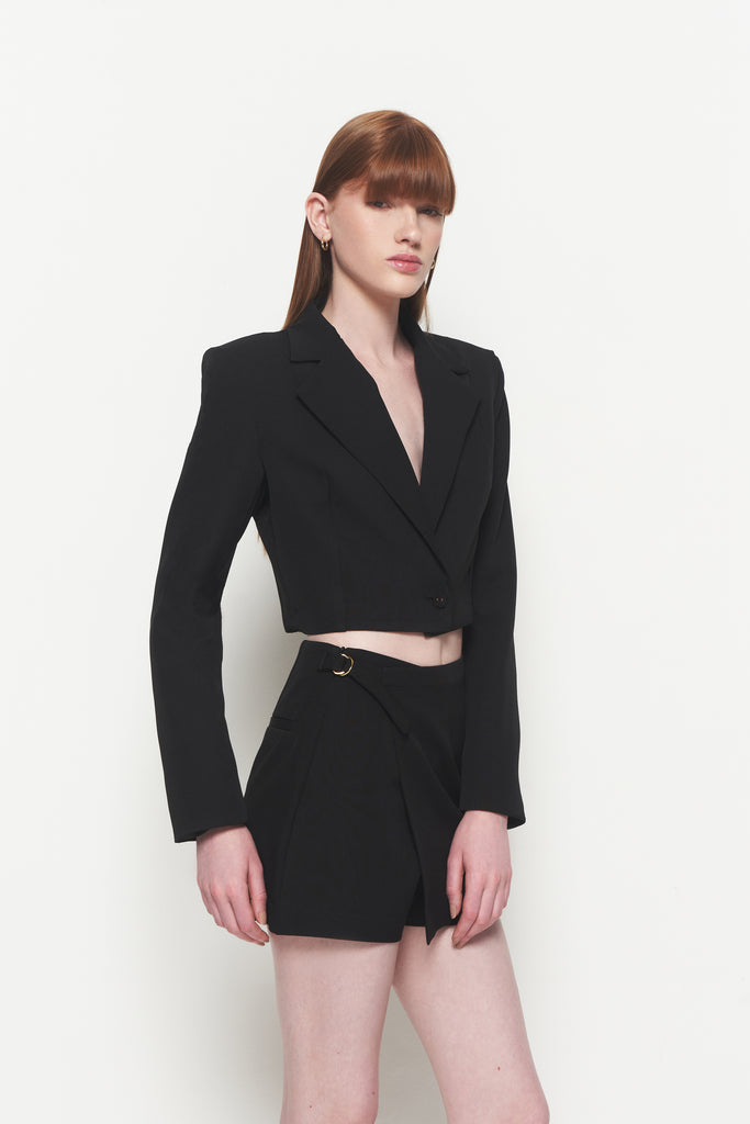 Blazer Cropped Alfaiataria Vitória Youse Preto - Shop Youse